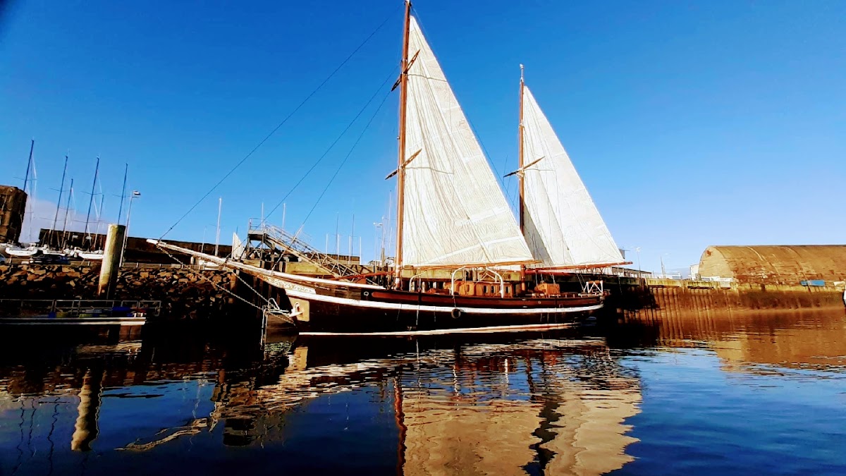 REMORQUEUR ARZMAEL - Hébergement à bord d'un remorqueur